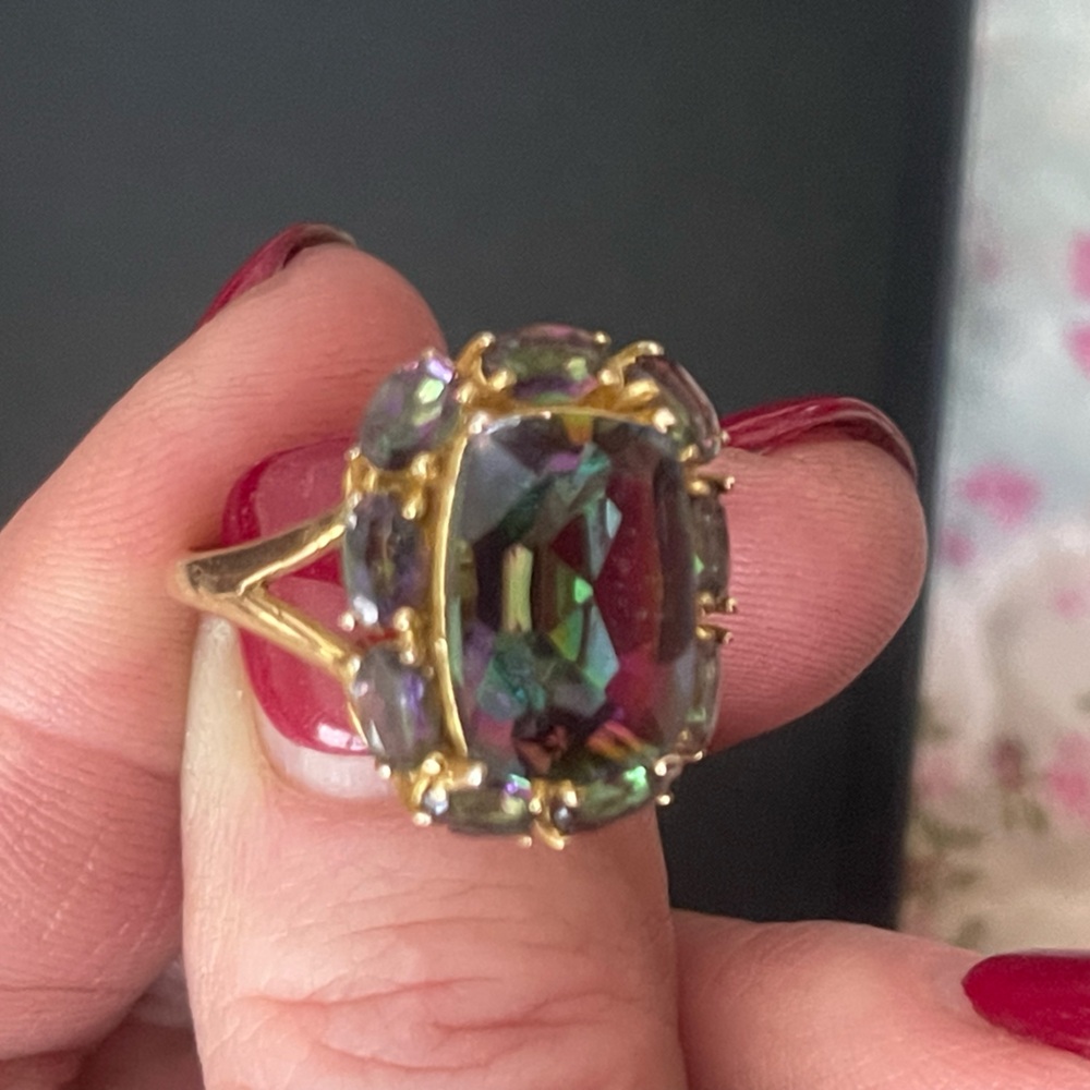 Elegant Gold Multicolor Gemstone Ring